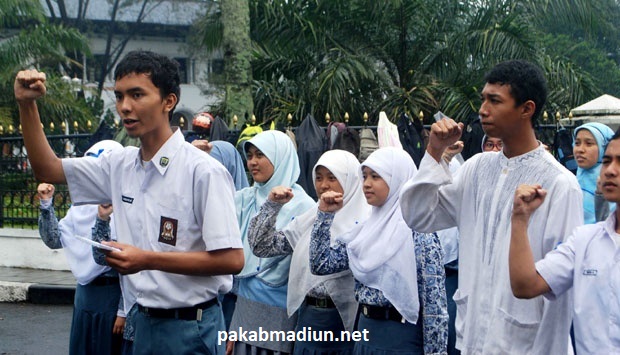 SMA Negeri dan Swasta Terbaik di Kota Bandung Jawa Barat